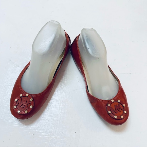 michael michael kors driver women’s leather flats light red Size 7M - Picture 2 of 12